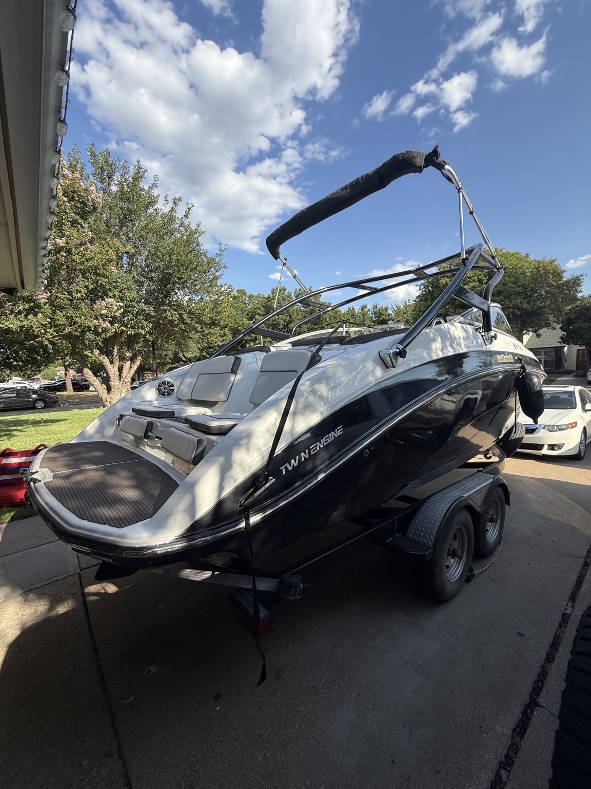 2013 Yamaha 242 Limited S rear view